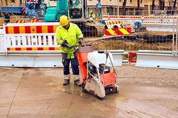 Požadavky a opatření pro bezpečnou konstrukci řezání betonu